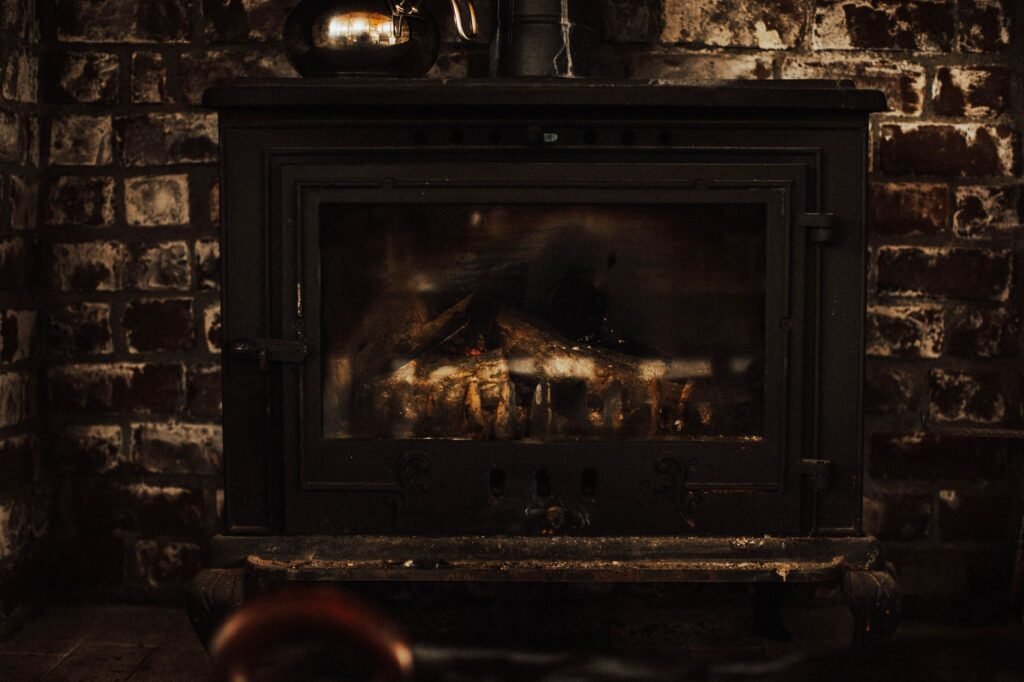 Entretenir une maison de campagne pour l'hiver : la check-list